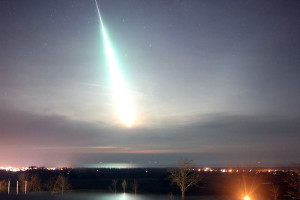 Bolide photographed by the Kühlungsborn camera (54°07'00.6"N 11°46'19.2"E) of the Leibniz-Institute of Atmospheric Physics e.V. (IAP)/ photo credit: Dr. Gerd Baumgarten